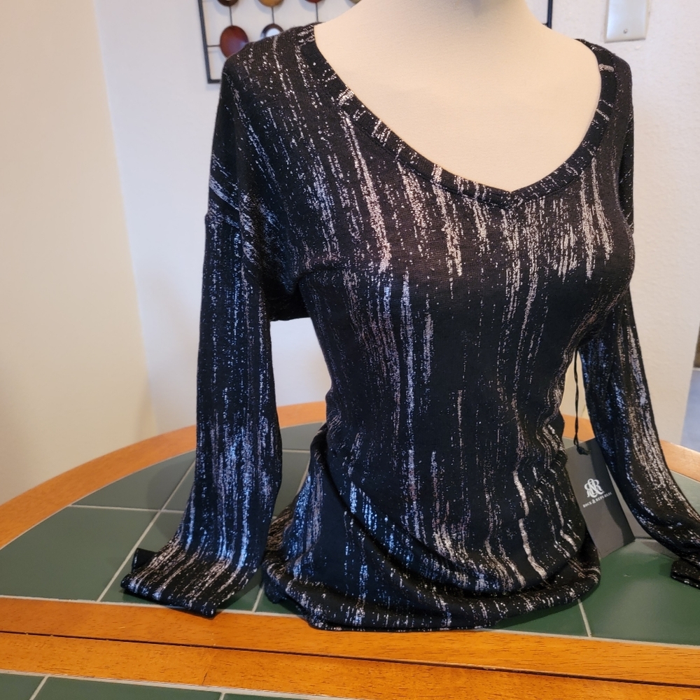 Rock & Republic Ice Queen Knit Top XL NWT